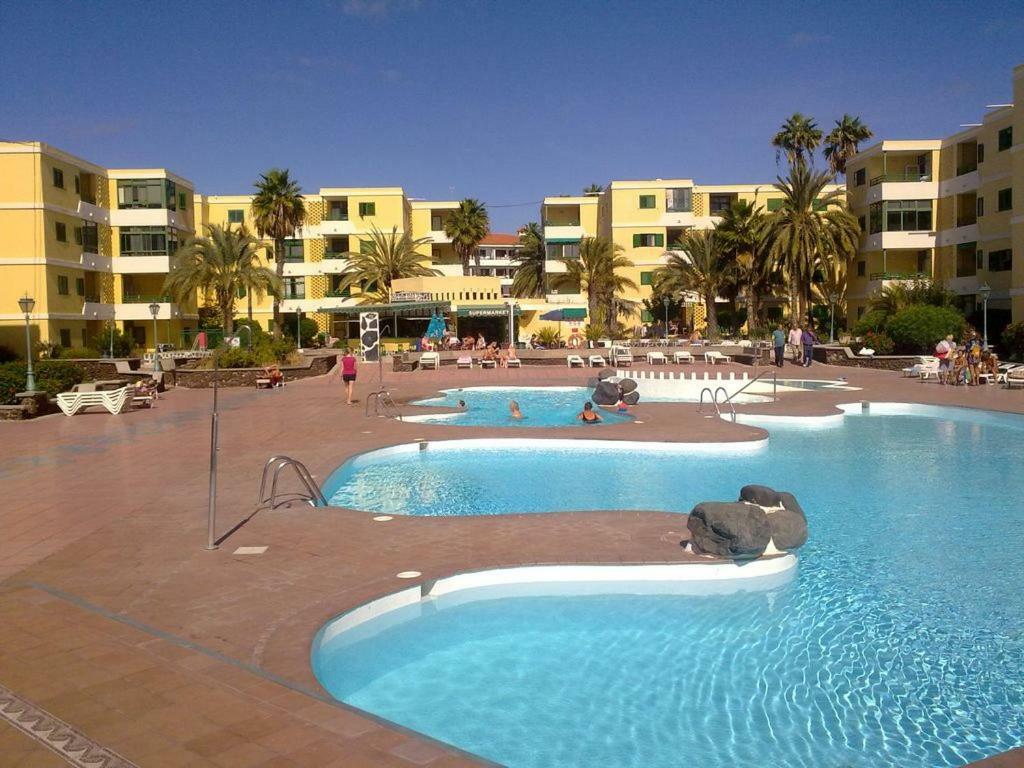 Apartamentos Ronsan Maspalomas  Exteriör bild
